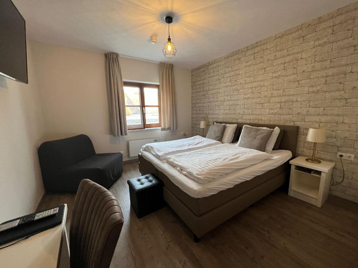 Hotel Crasborn ธอร์น ภายนอก รูปภาพ